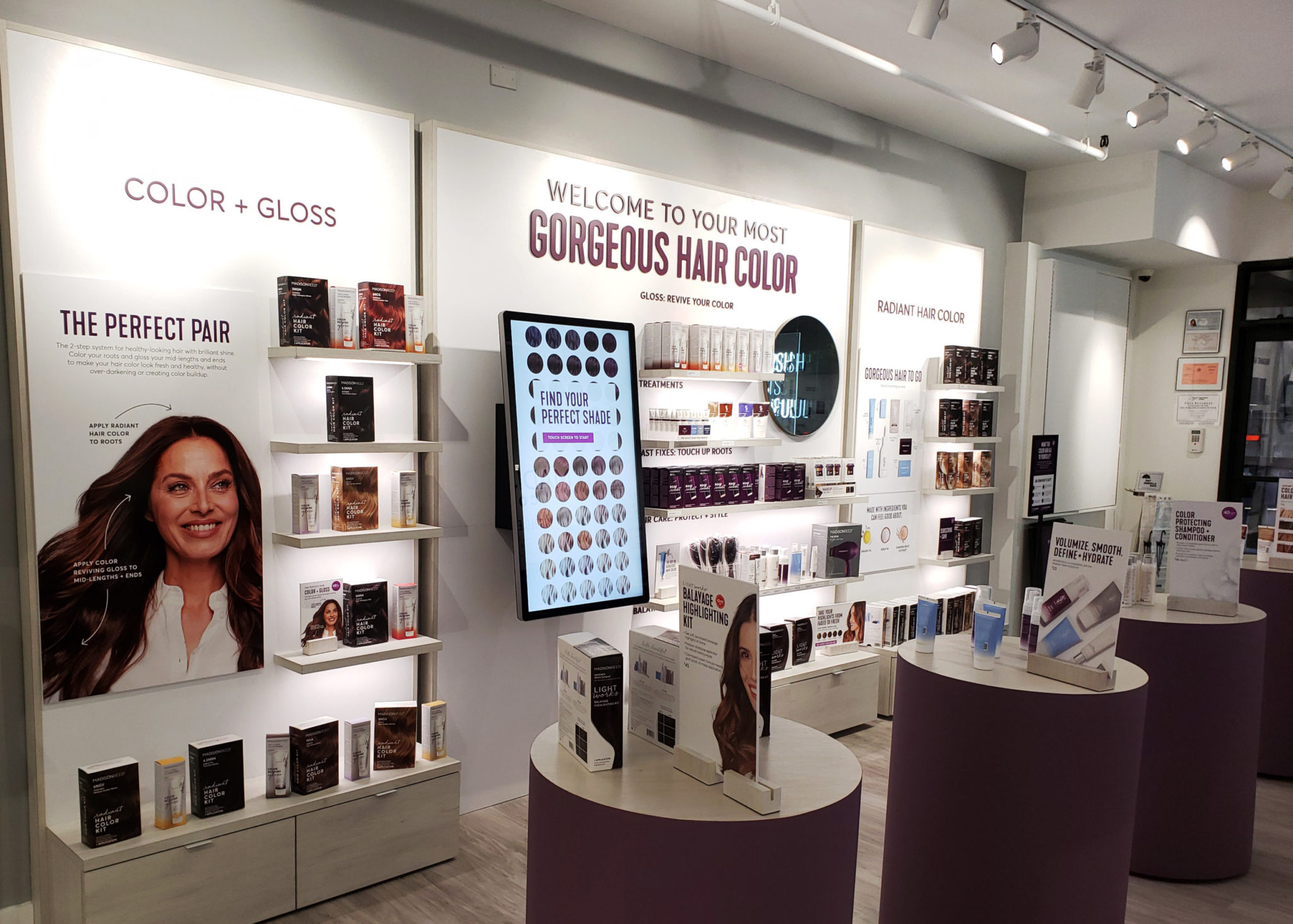 OnQ Brings Interactivity to Madison Reed Color Bar Retail Experience - OnQ